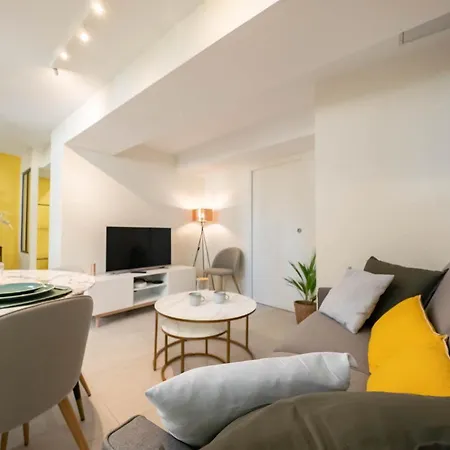 Le Petit Olivier En Coeur De + Parking Incl. Apartment